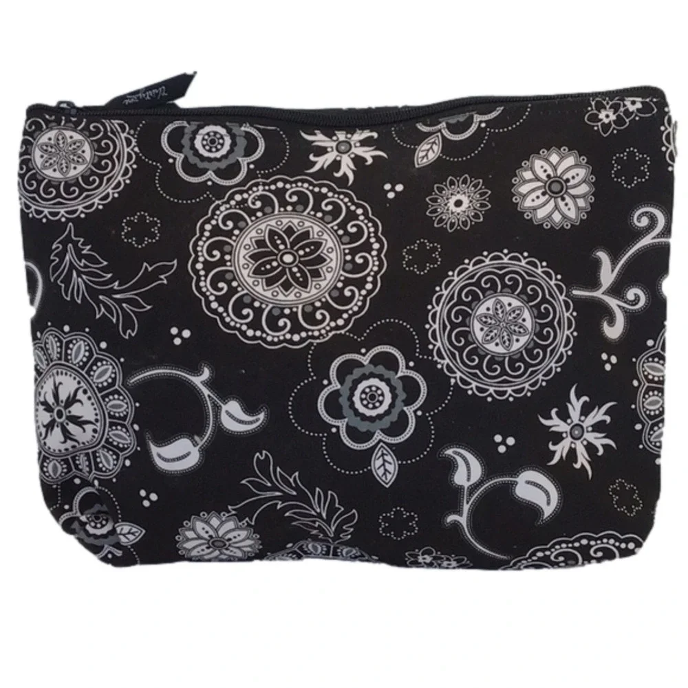 Thirty One Zipper Pouch Onyx Medallion NWOT